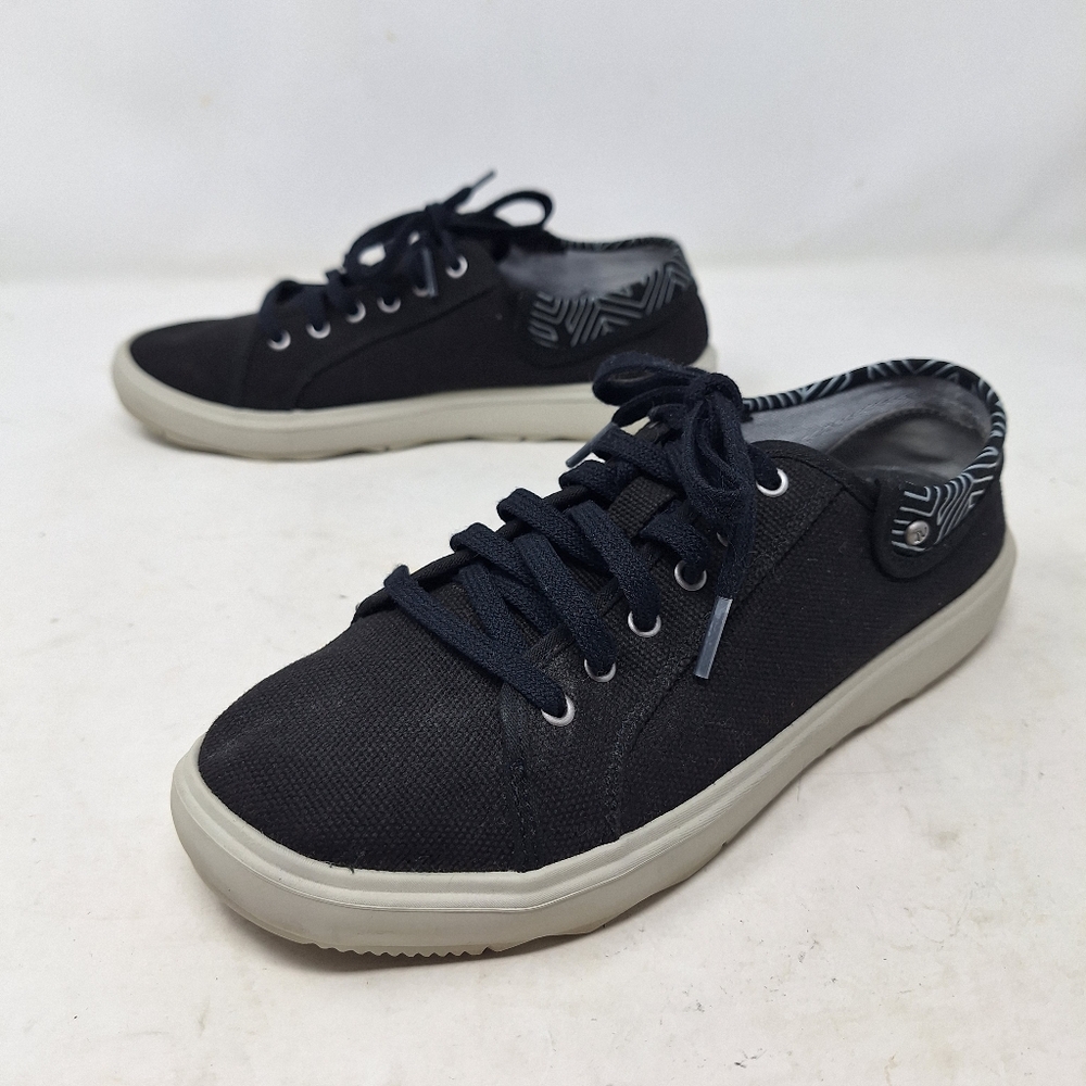 Merrell Around Town City Black Canvas Low Top Sneakers Athleisure Comfort Size 7